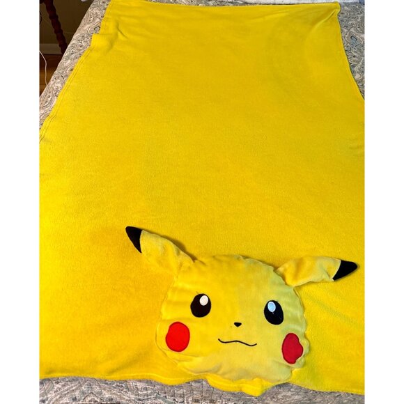 Pokémon Pikachu Fleece Blanket Pillow Throw Wrap Yellow Kids Sleeping Bed Nap - Picture 1 of 7